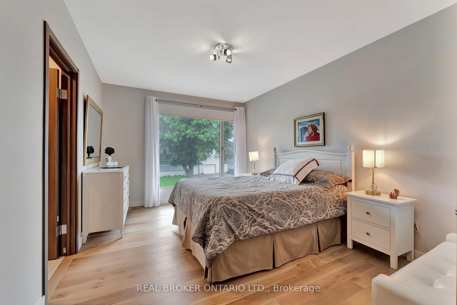 Photo 29 of 49 Lotta Avenue, Ottawa, Meadowlands/St. Claire Gardens — HOMEH