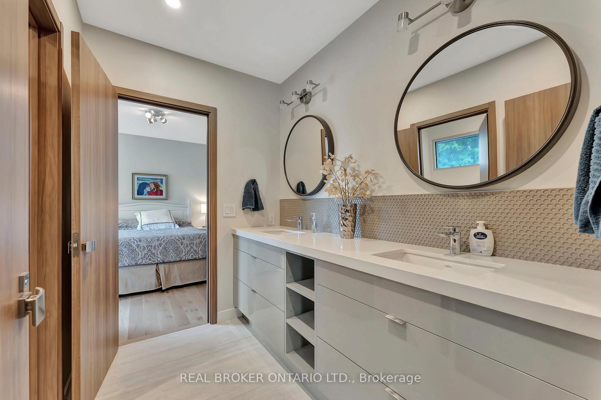 Photo 31 of 49 Lotta Avenue, Ottawa, Meadowlands/St. Claire Gardens — HOMEH