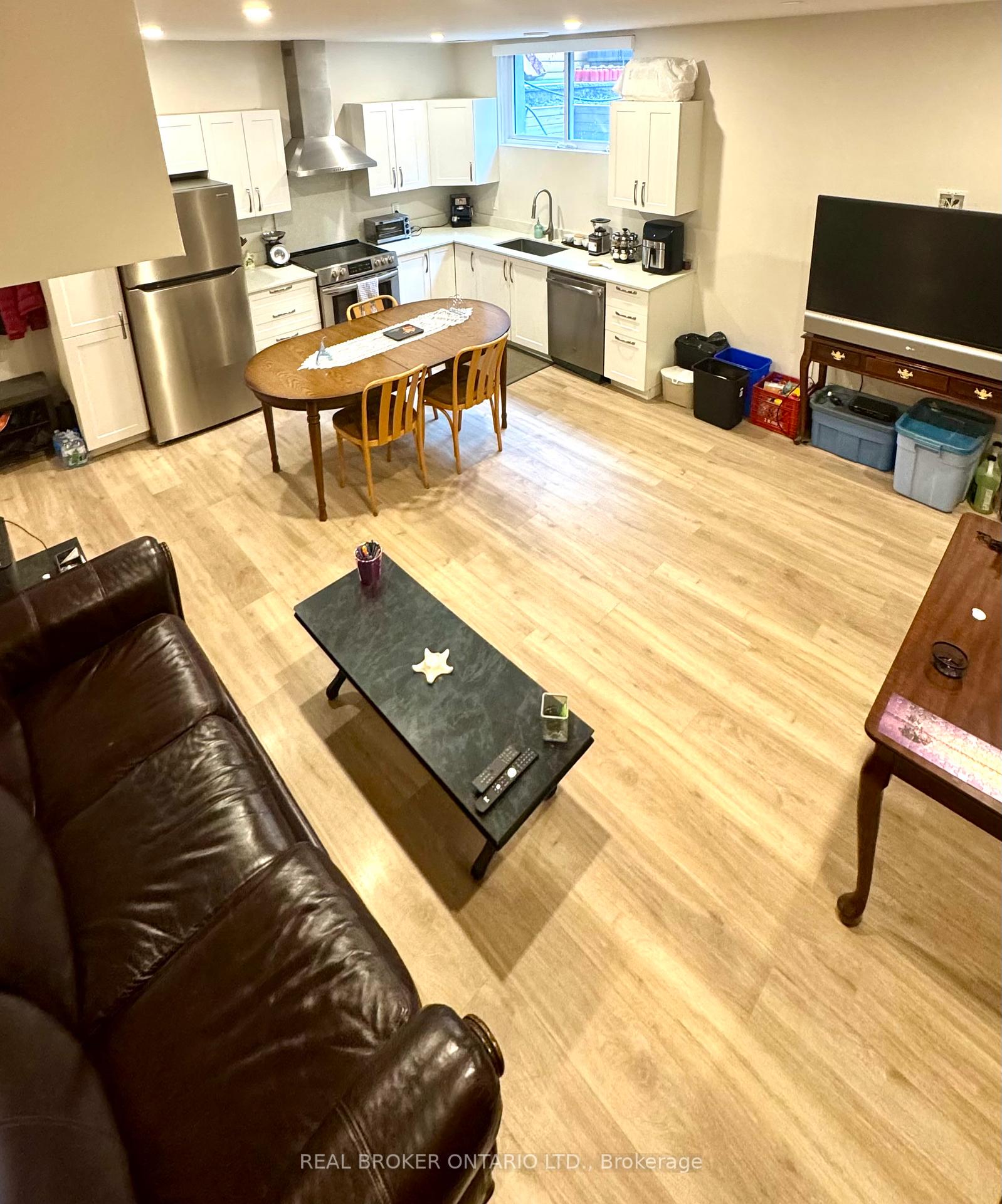 Photo 41 of 49 Lotta Avenue, Ottawa, Meadowlands/St. Claire Gardens — HOMEH