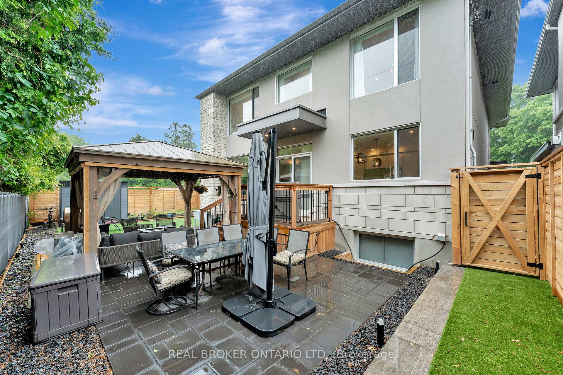 Photo 48 of 49 Lotta Avenue, Ottawa, Meadowlands/St. Claire Gardens — HOMEH