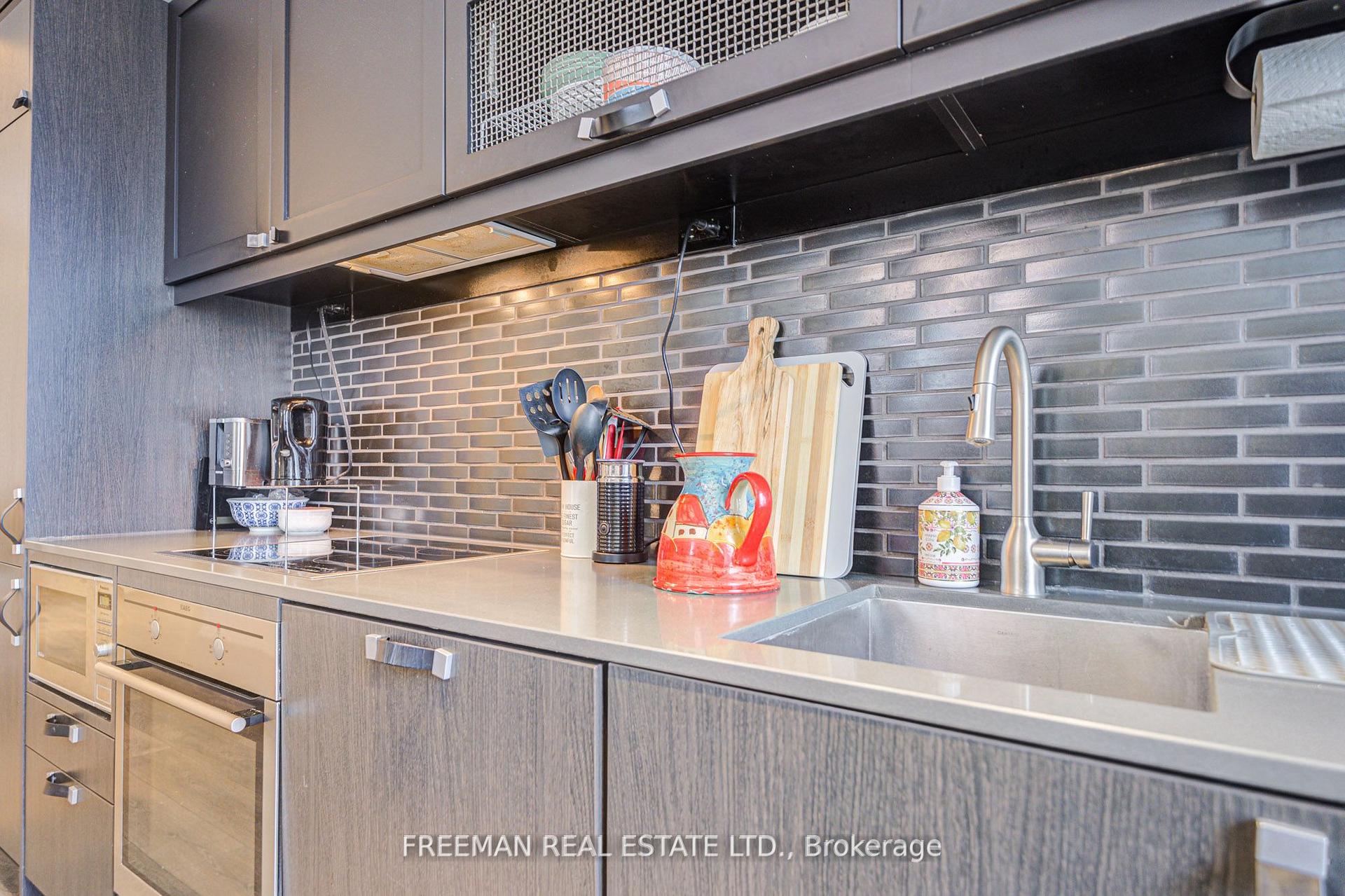 Photo 14 of Unit 417, 783 Bathurst Street, Toronto, University — HOMEH
