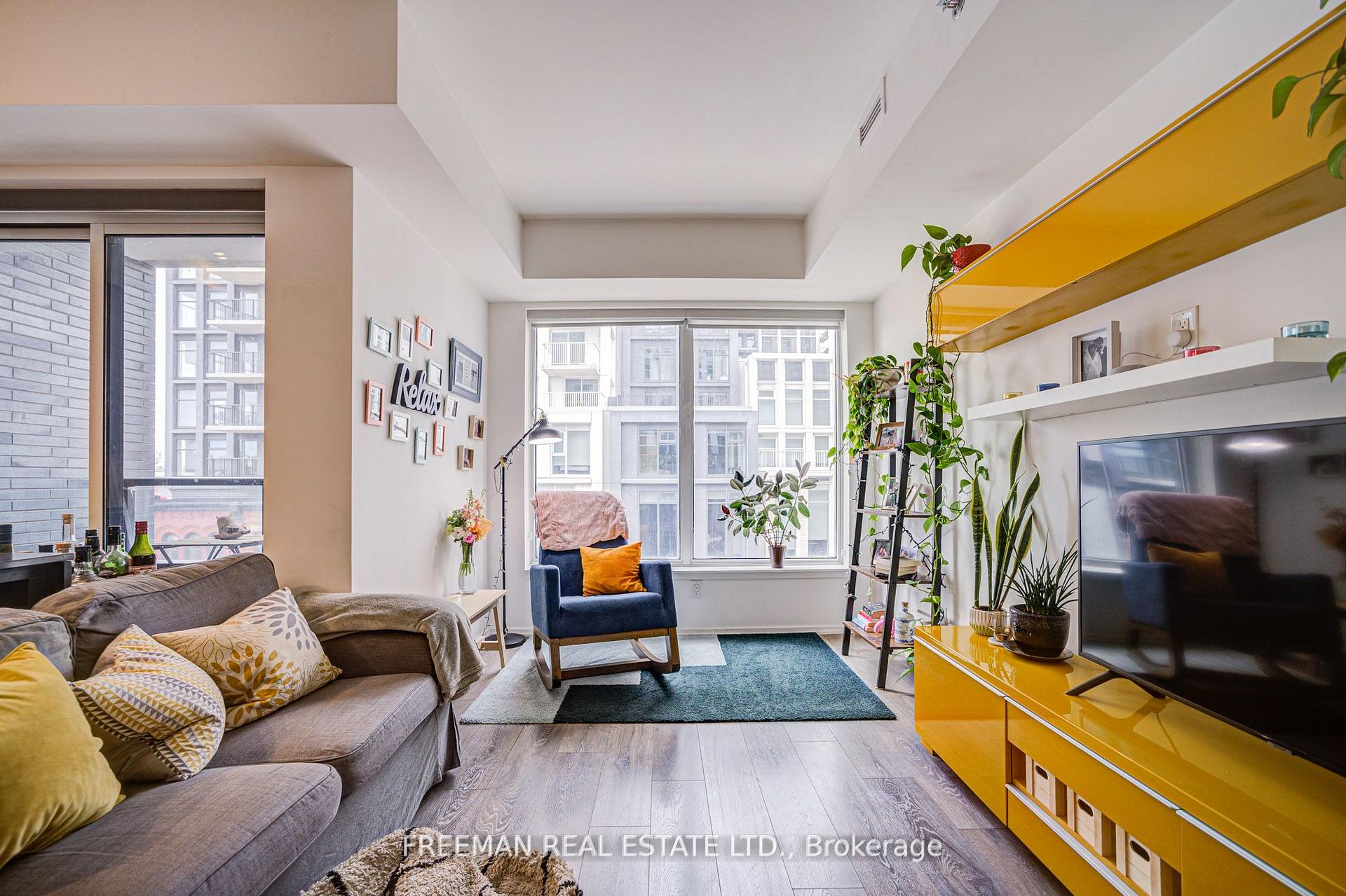 Photo 7 of Unit 417, 783 Bathurst Street, Toronto, University — HOMEH