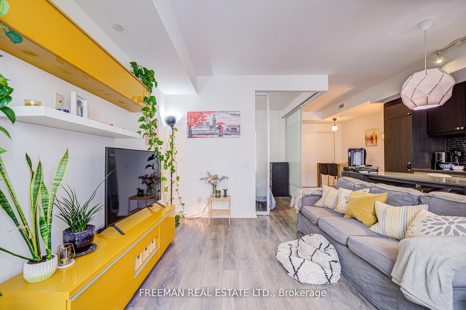 Photo 8 of Unit 417, 783 Bathurst Street, Toronto, University — HOMEH