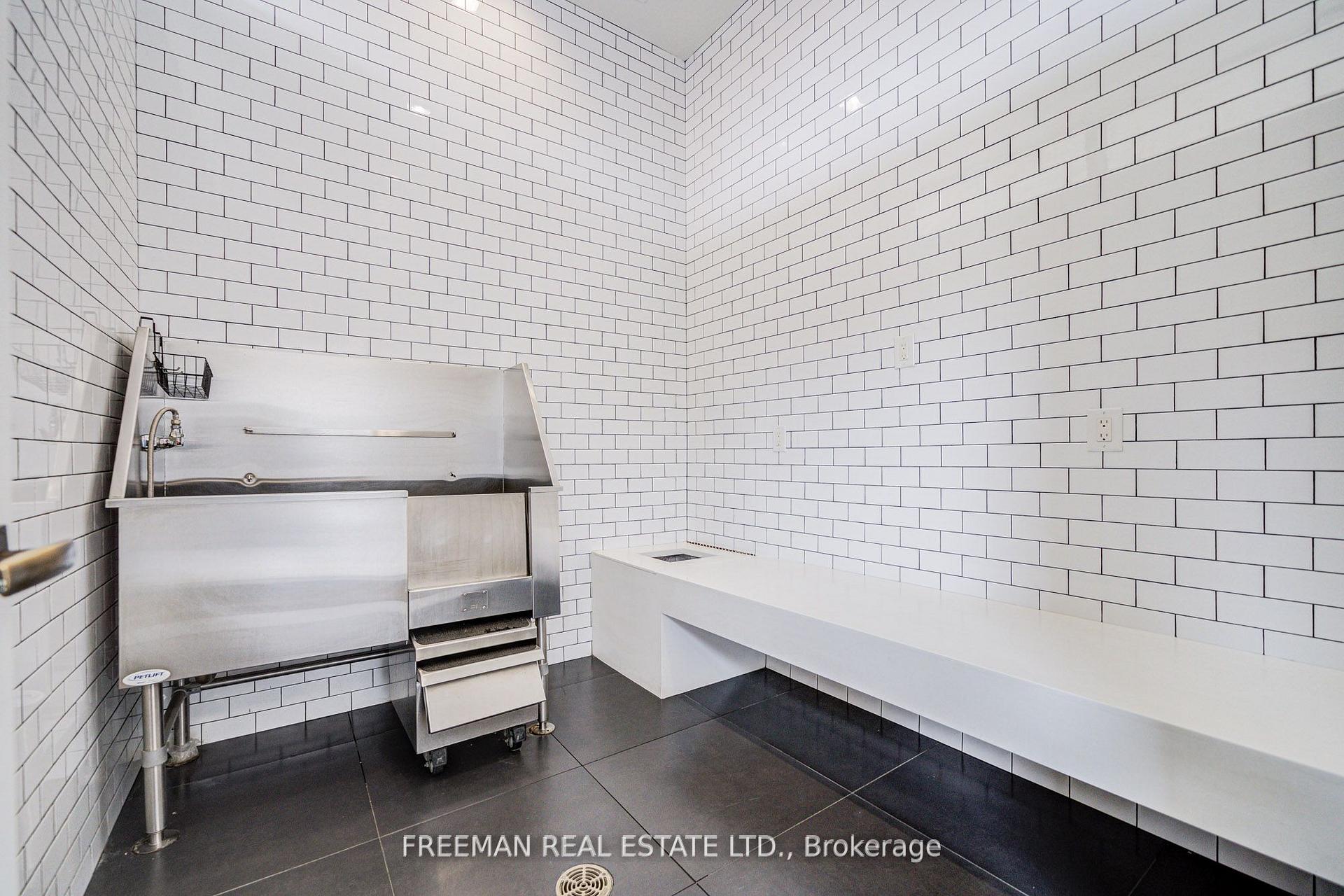 Photo 26 of Unit 417, 783 Bathurst Street, Toronto, University — HOMEH