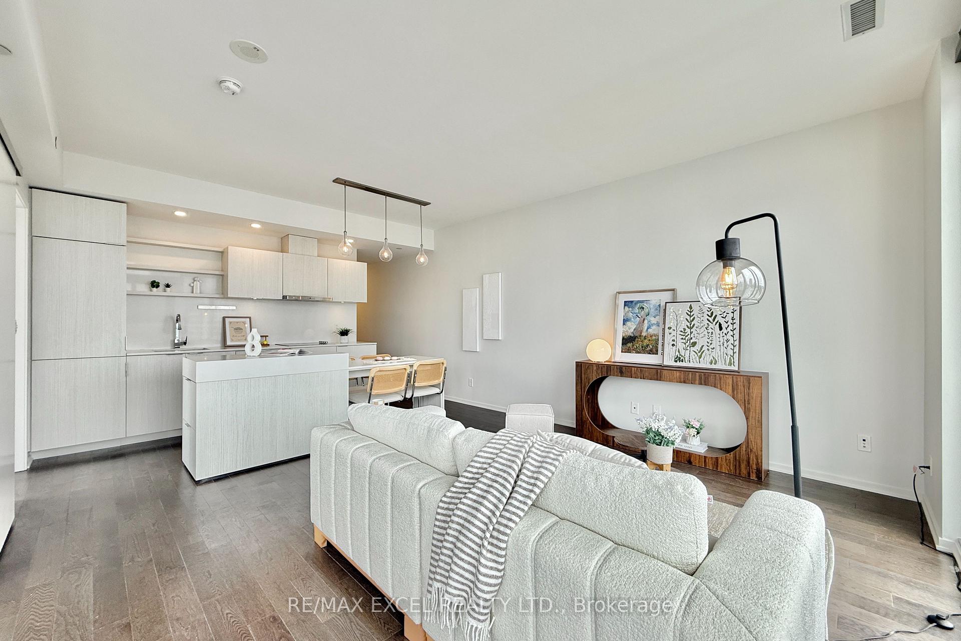 Front of Unit 1402, 16 Bonnycastle Street