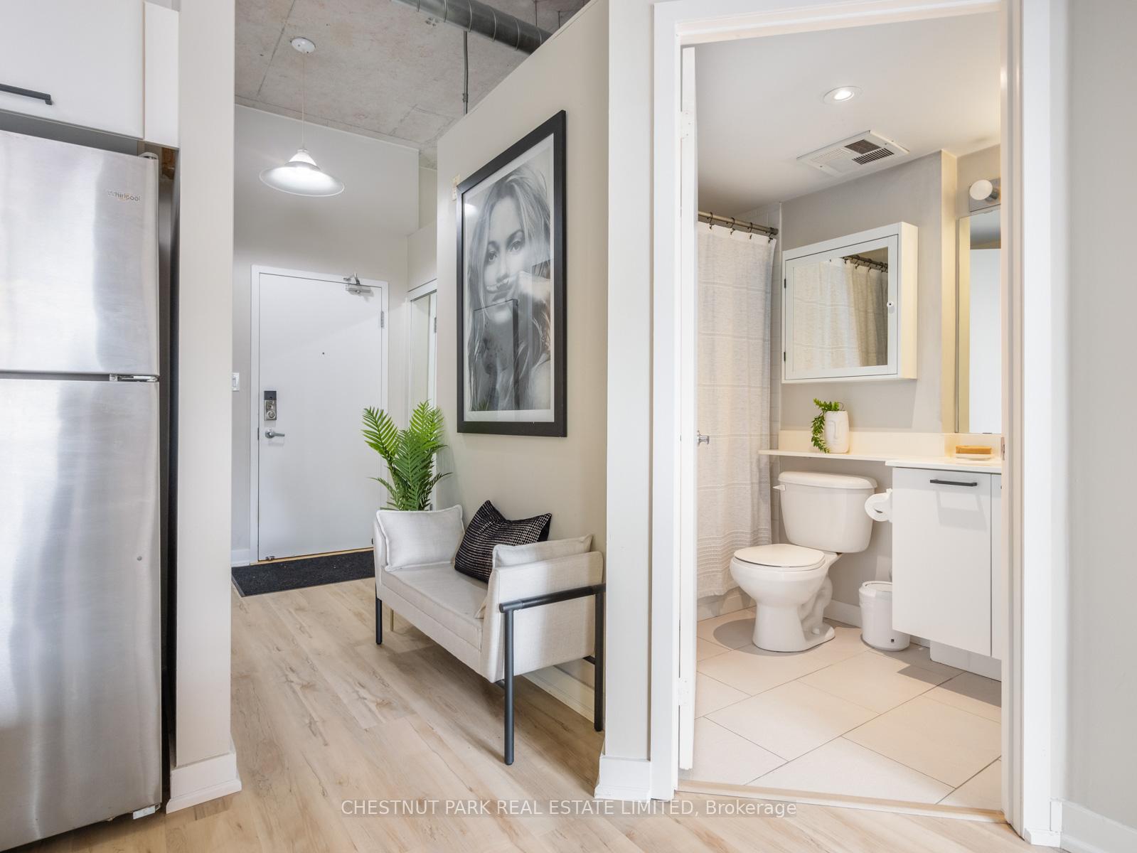 Photo 4 of Unit 312, 955 Queen Street, Toronto, Trinity-Bellwoods — HOMEH
