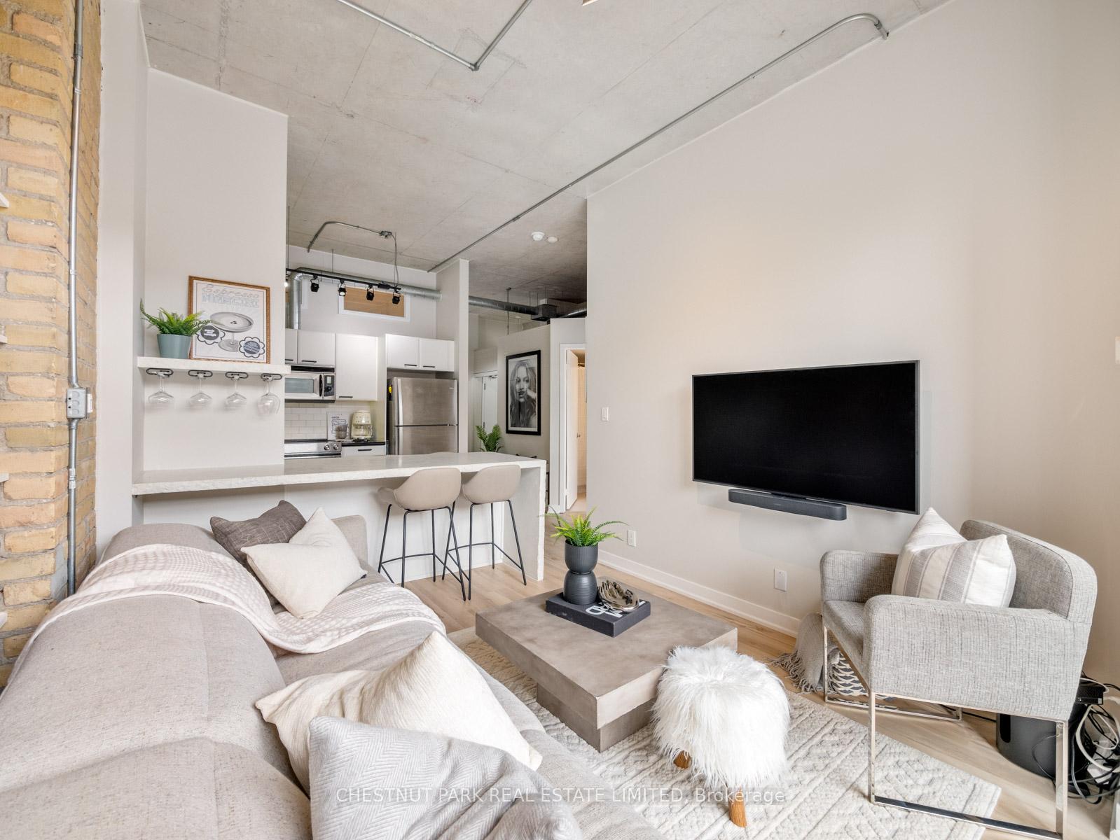 Photo 9 of Unit 312, 955 Queen Street, Toronto, Trinity-Bellwoods — HOMEH