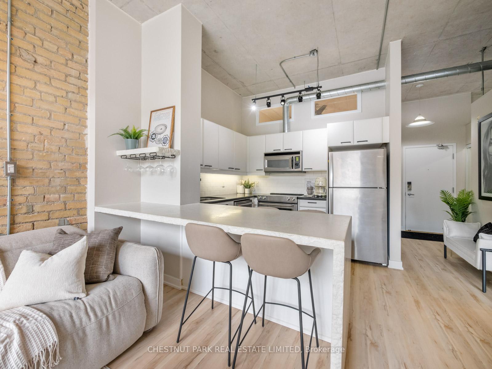 Photo 12 of Unit 312, 955 Queen Street, Toronto, Trinity-Bellwoods — HOMEH