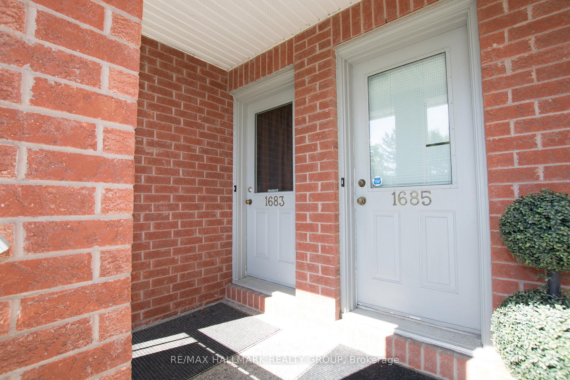 Photo 2 of 1683 Blohm Drive, Ottawa, Hunt Club Park — HOMEH