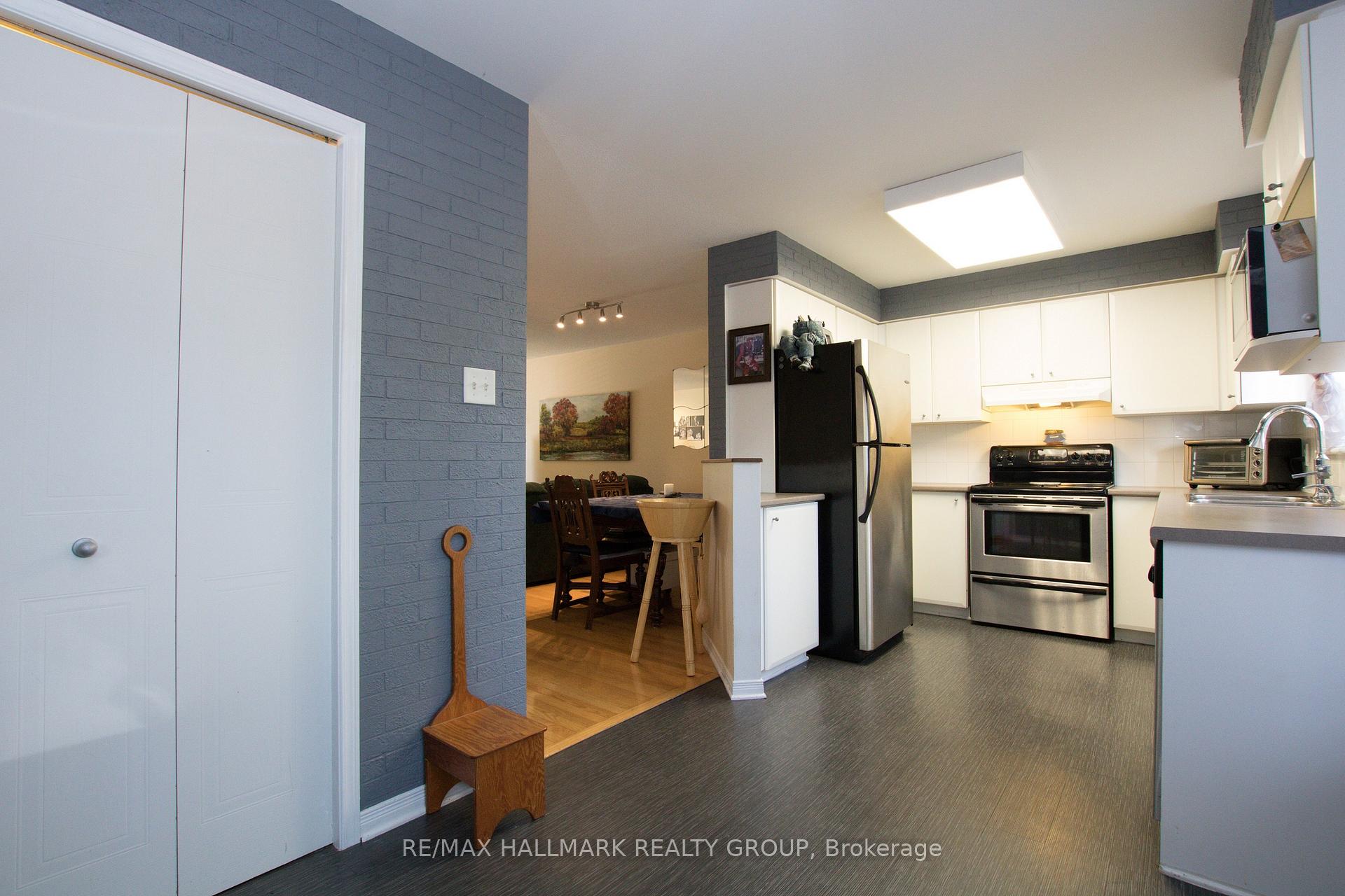 Photo 7 of 1683 Blohm Drive, Ottawa, Hunt Club Park — HOMEH