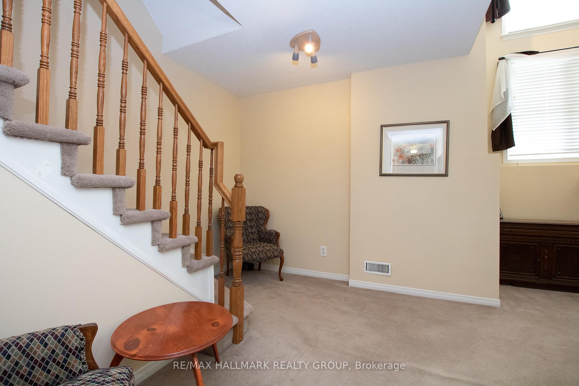 Photo 16 of 1683 Blohm Drive, Ottawa, Hunt Club Park — HOMEH