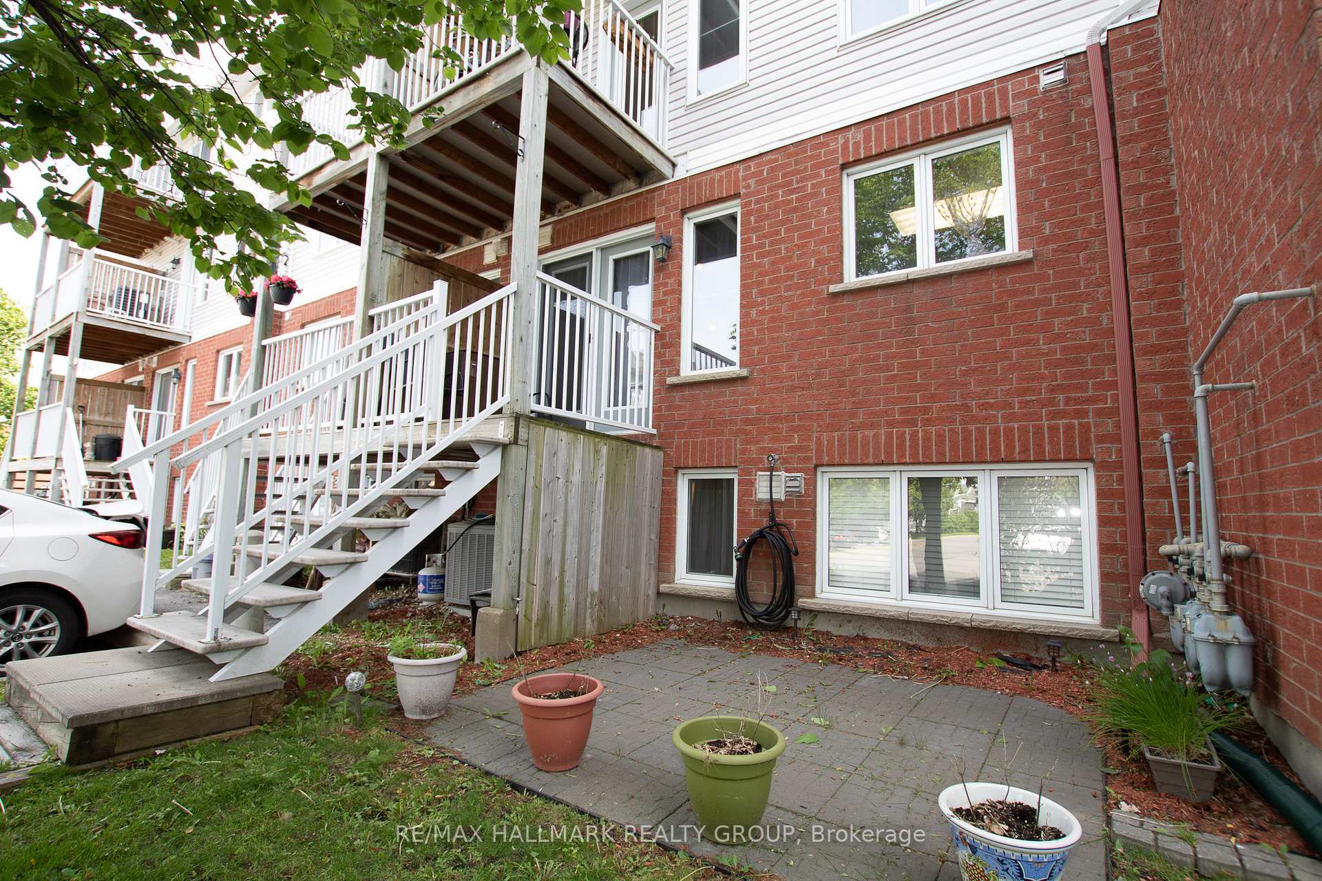 Photo 27 of 1683 Blohm Drive, Ottawa, Hunt Club Park — HOMEH