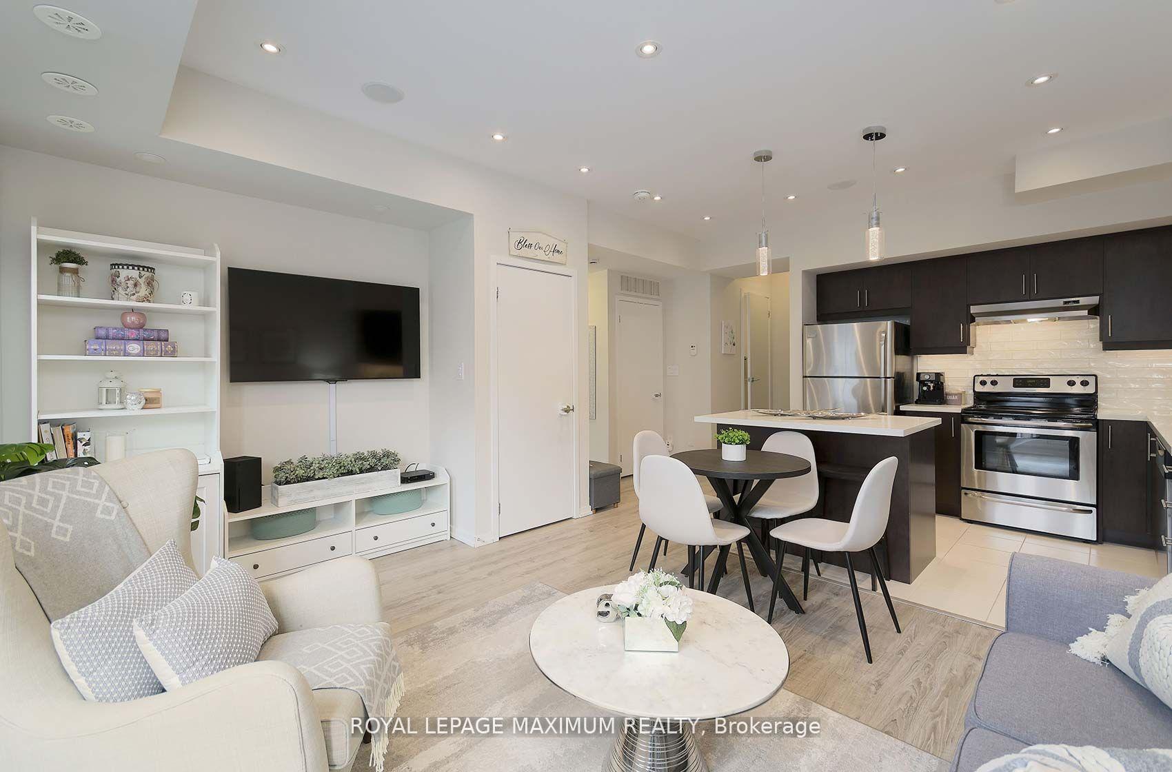 Photo 4 of Unit A16, 26 Bruce Street, Vaughan, East Woodbridge — HOMEH