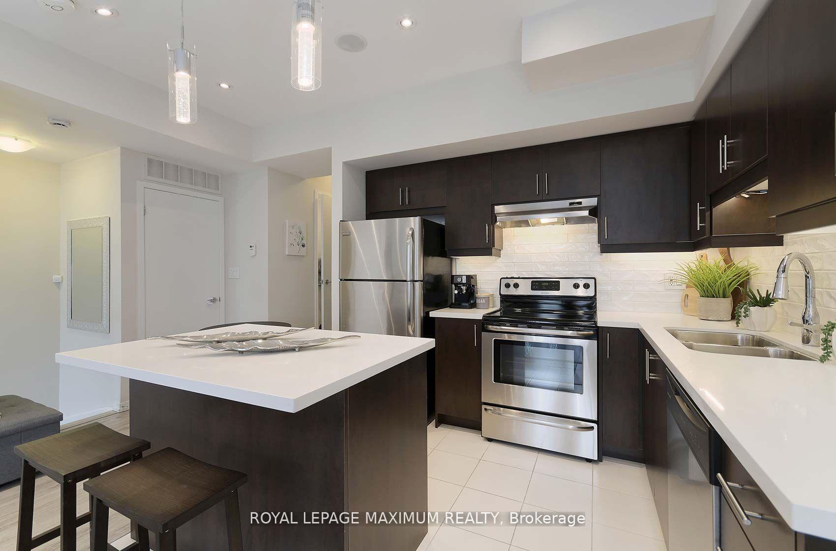 Photo 10 of Unit A16, 26 Bruce Street, Vaughan, East Woodbridge — HOMEH