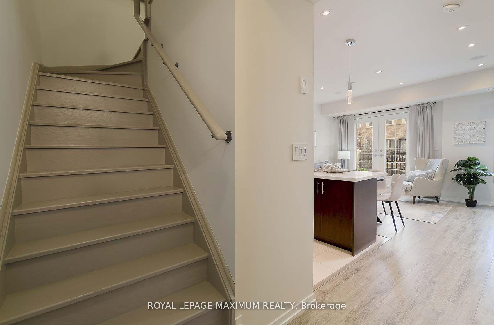 Photo 17 of Unit A16, 26 Bruce Street, Vaughan, East Woodbridge — HOMEH