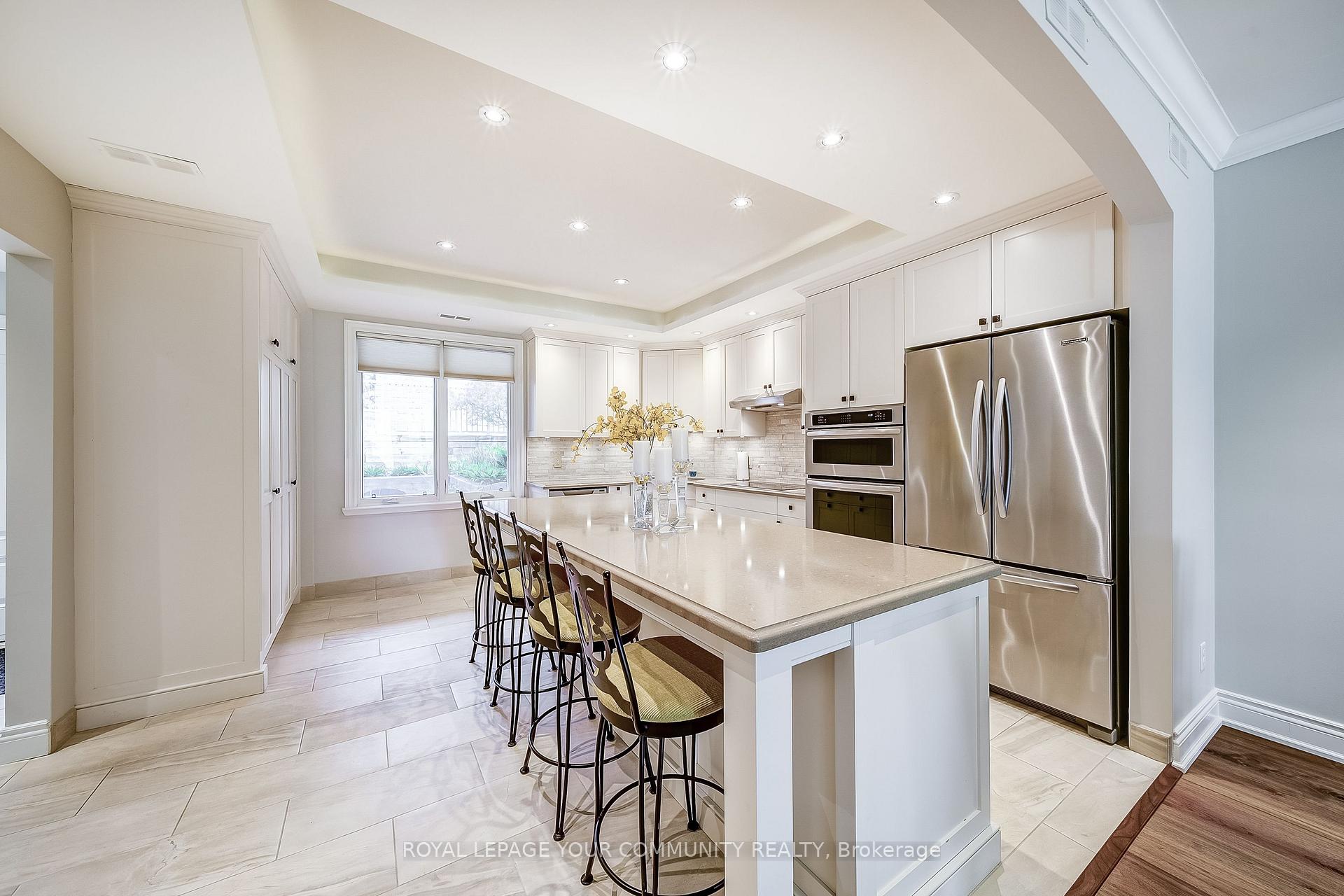 Photo 9 of 333 Tree Tops Lane, Aurora, Aurora Estates — HOMEH