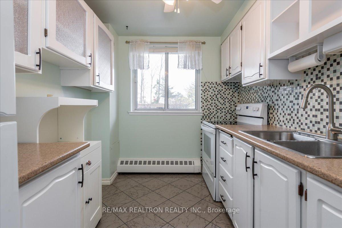 Photo 6 of Unit 103, 414 Blake Street, Barrie, Codrington — HOMEH