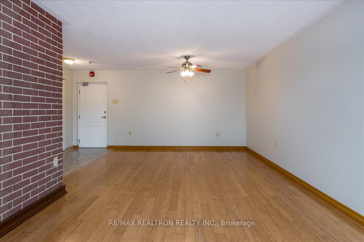 Photo 10 of Unit 103, 414 Blake Street, Barrie, Codrington — HOMEH