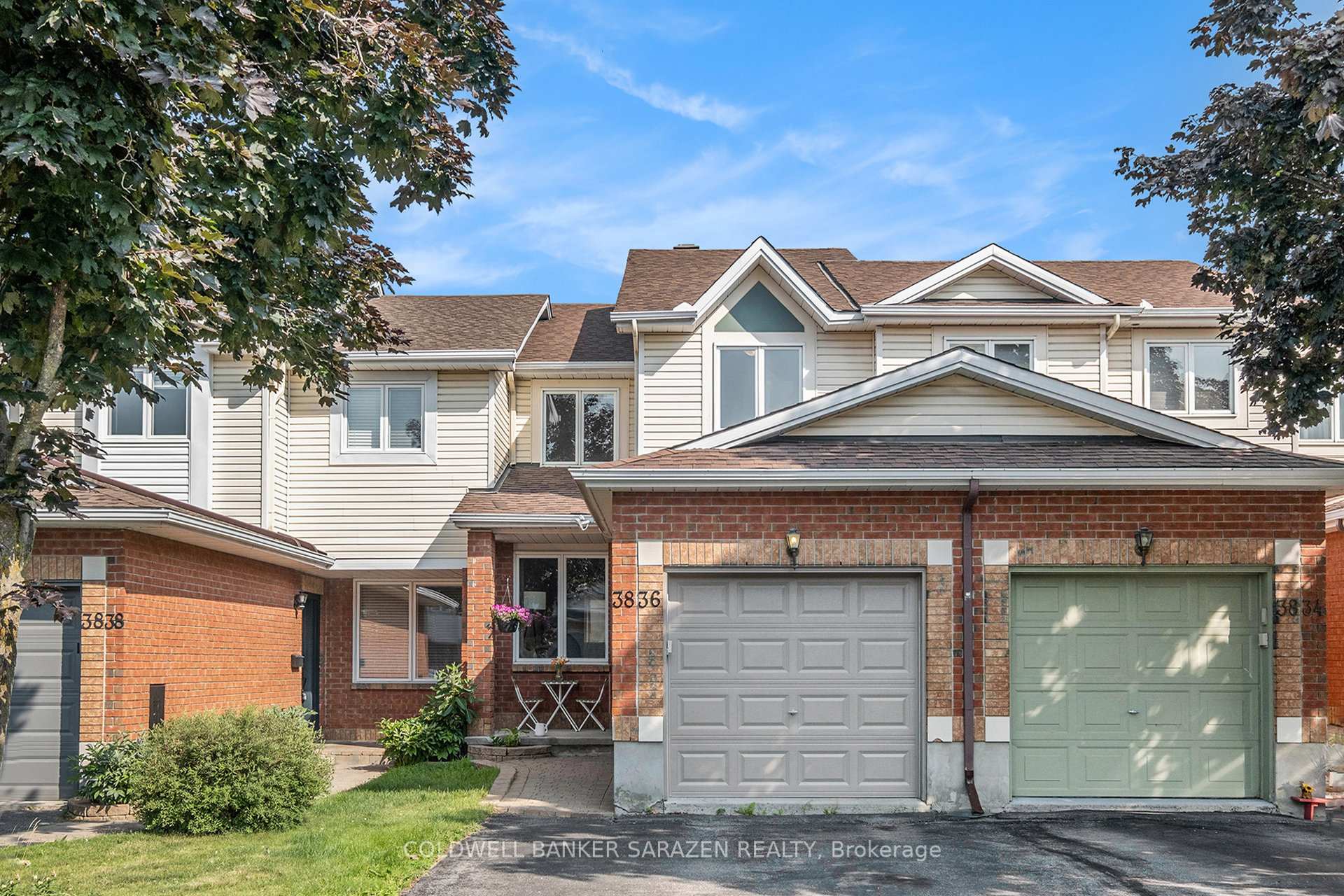 Photo 2 of 3836 Crowsnest Avenue, Ottawa, Quinterra — HOMEH