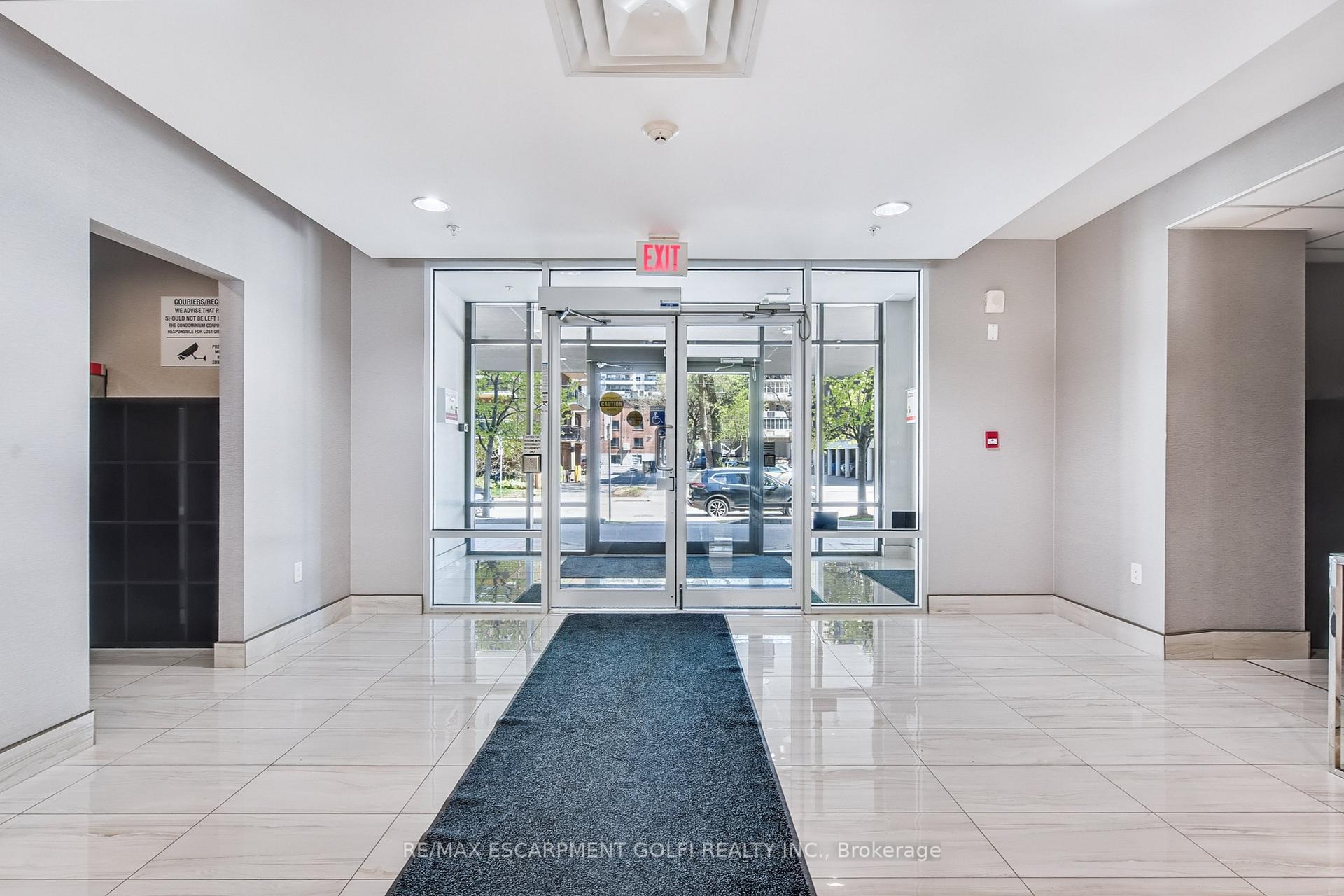 Photo 22 of Unit 810, 85 Robinson Street, Hamilton, Durand — HOMEH