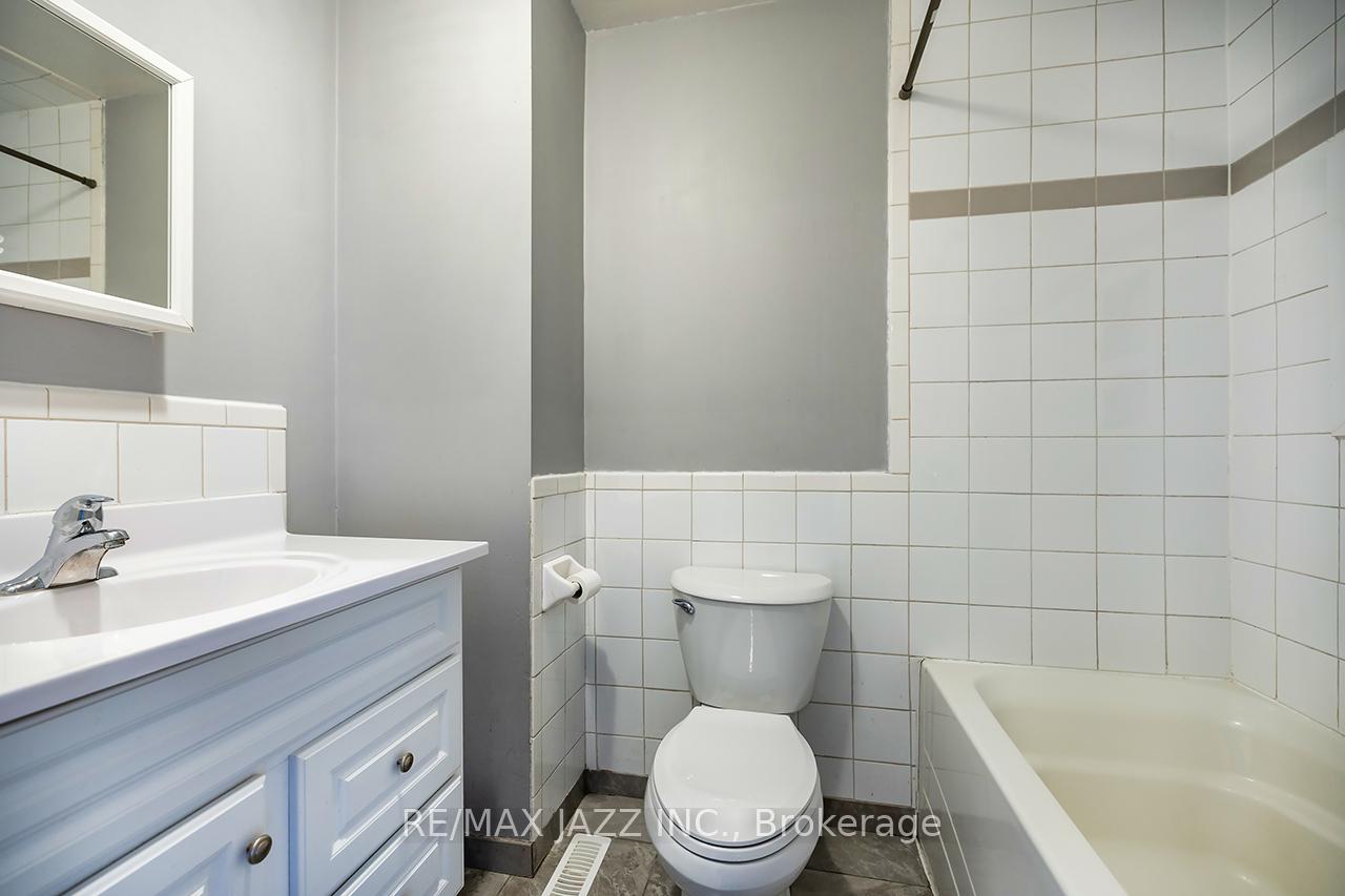 Photo 5 of Unit 81, 960 Glen Street, Oshawa, Lakeview — HOMEH