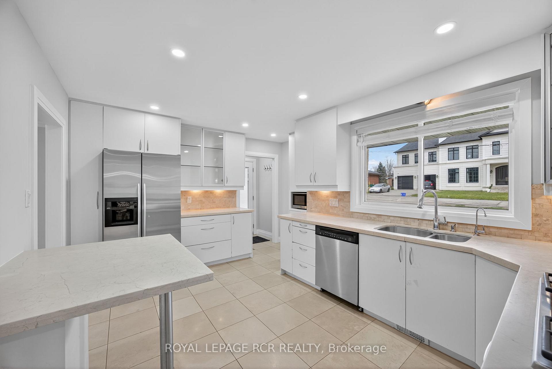 Photo 7 of 52 Elizabeth Drive, King, Nobleton — HOMEH