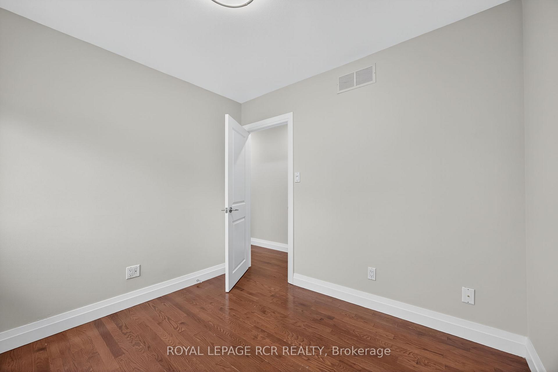 Photo 22 of 52 Elizabeth Drive, King, Nobleton — HOMEH