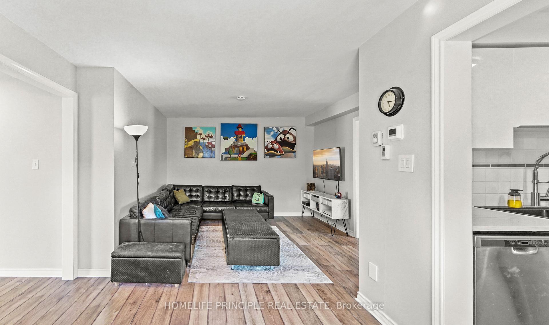 Photo 14 of 3 Bridlefield Crescent, Caledon, Bolton North — HOMEH