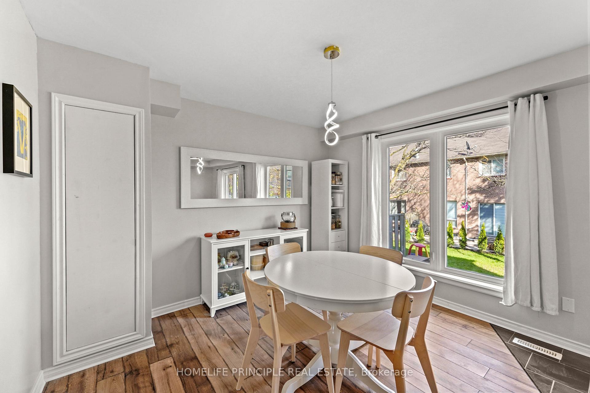 Photo 25 of 3 Bridlefield Crescent, Caledon, Bolton North — HOMEH