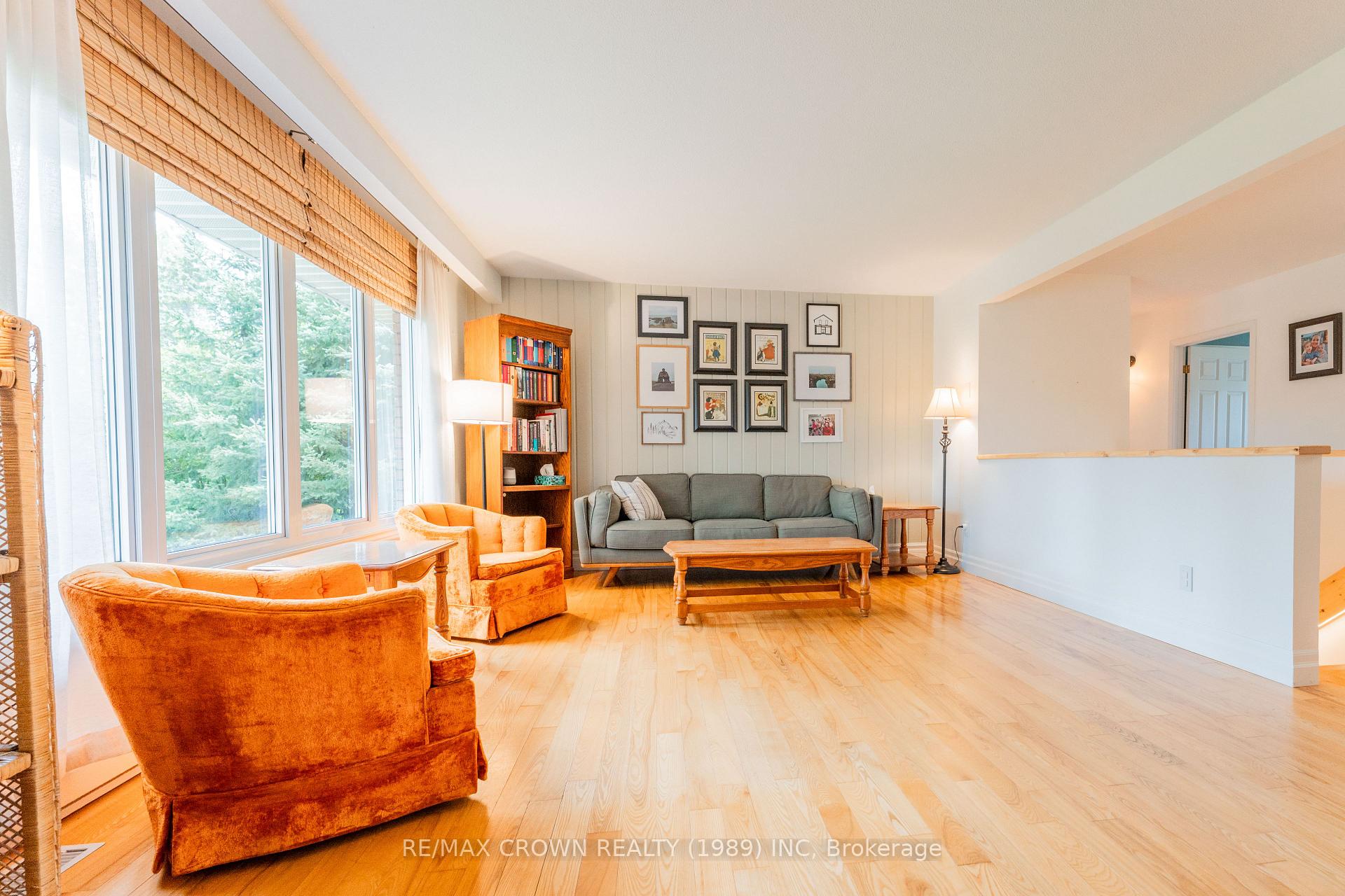 Photo 9 of 7 Sussex Place, Kapuskasing — HOMEH