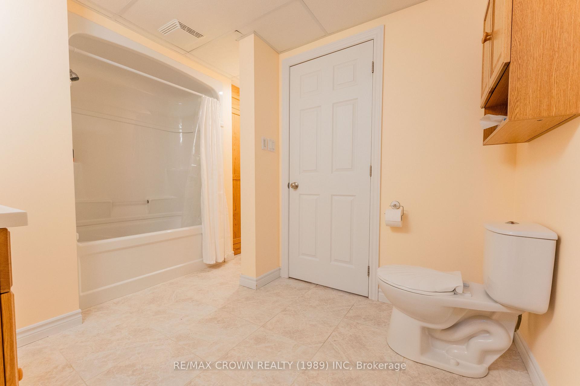 Photo 35 of 7 Sussex Place, Kapuskasing — HOMEH