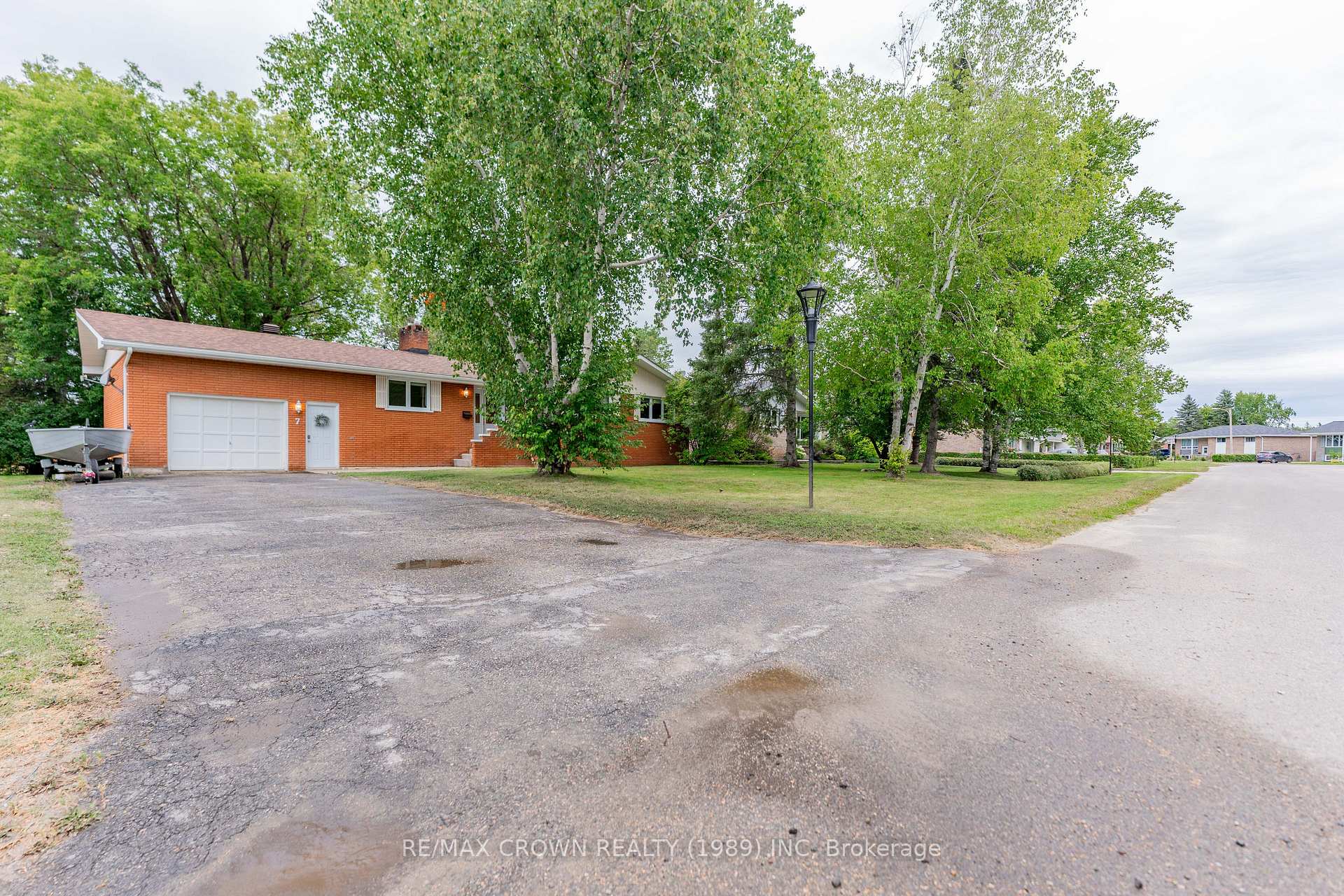 Photo 50 of 7 Sussex Place, Kapuskasing — HOMEH