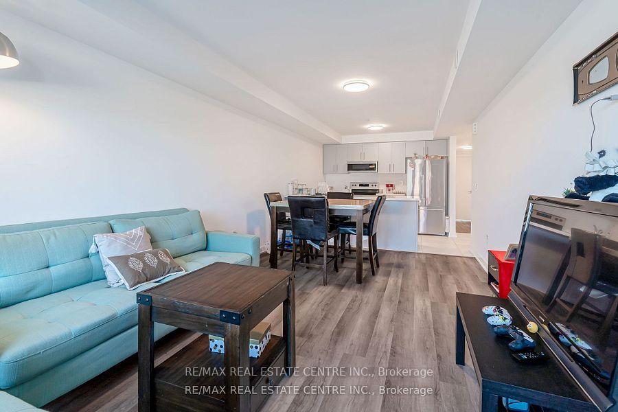 Photo 3 of Unit 10, 175 Veterans Drive, Brampton, Northwest Brampton — HOMEH