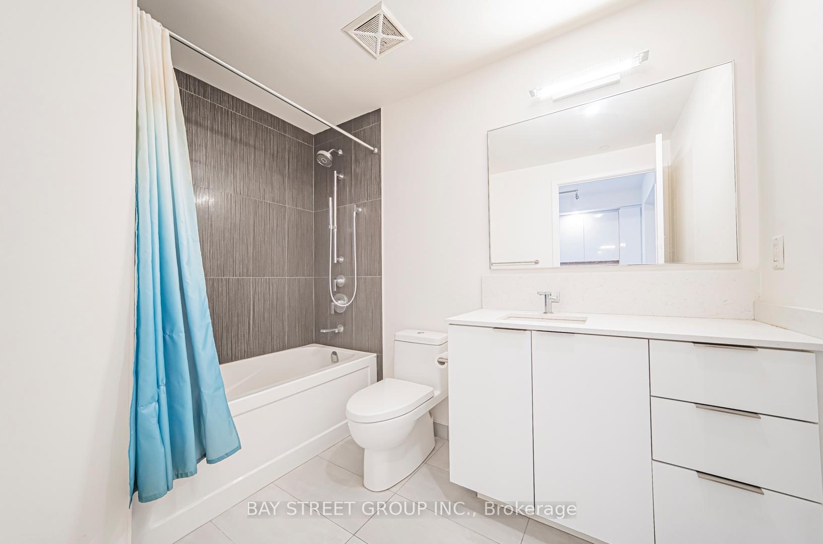 Photo 12 of Unit 2103, 28 Freeland Street, Toronto, Waterfront Communities — HOMEH