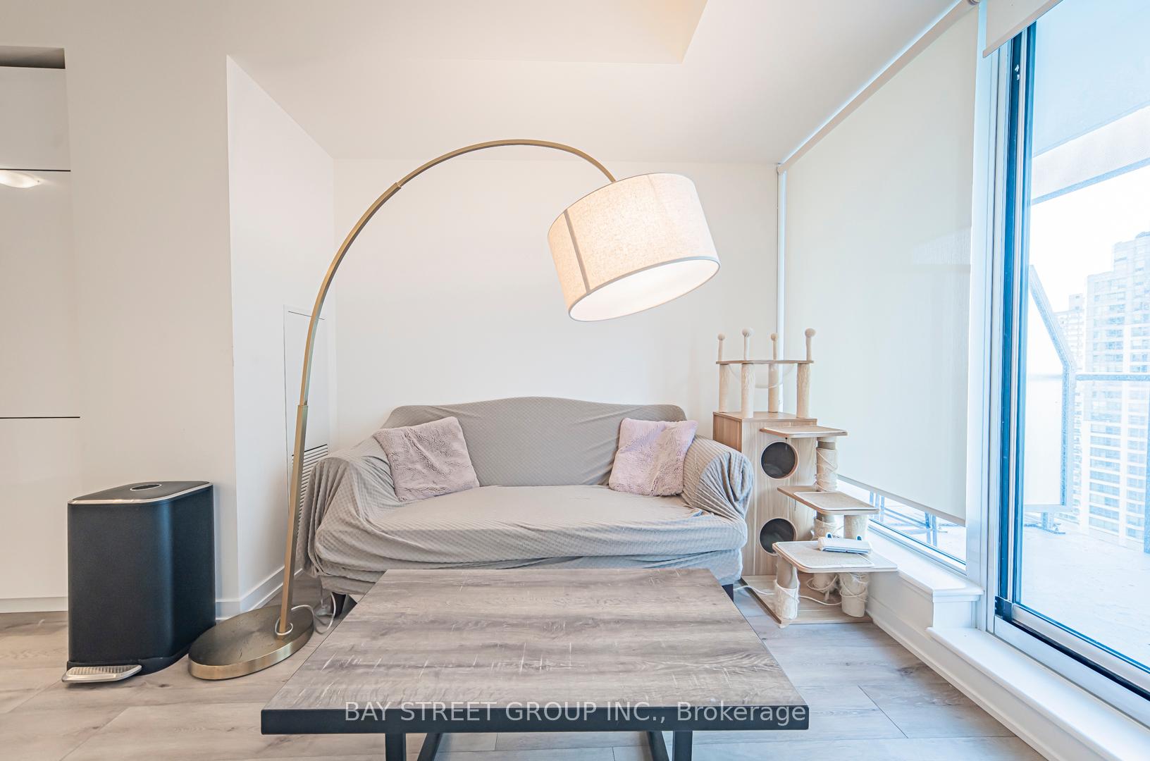 Photo 16 of Unit 2103, 28 Freeland Street, Toronto, Waterfront Communities — HOMEH