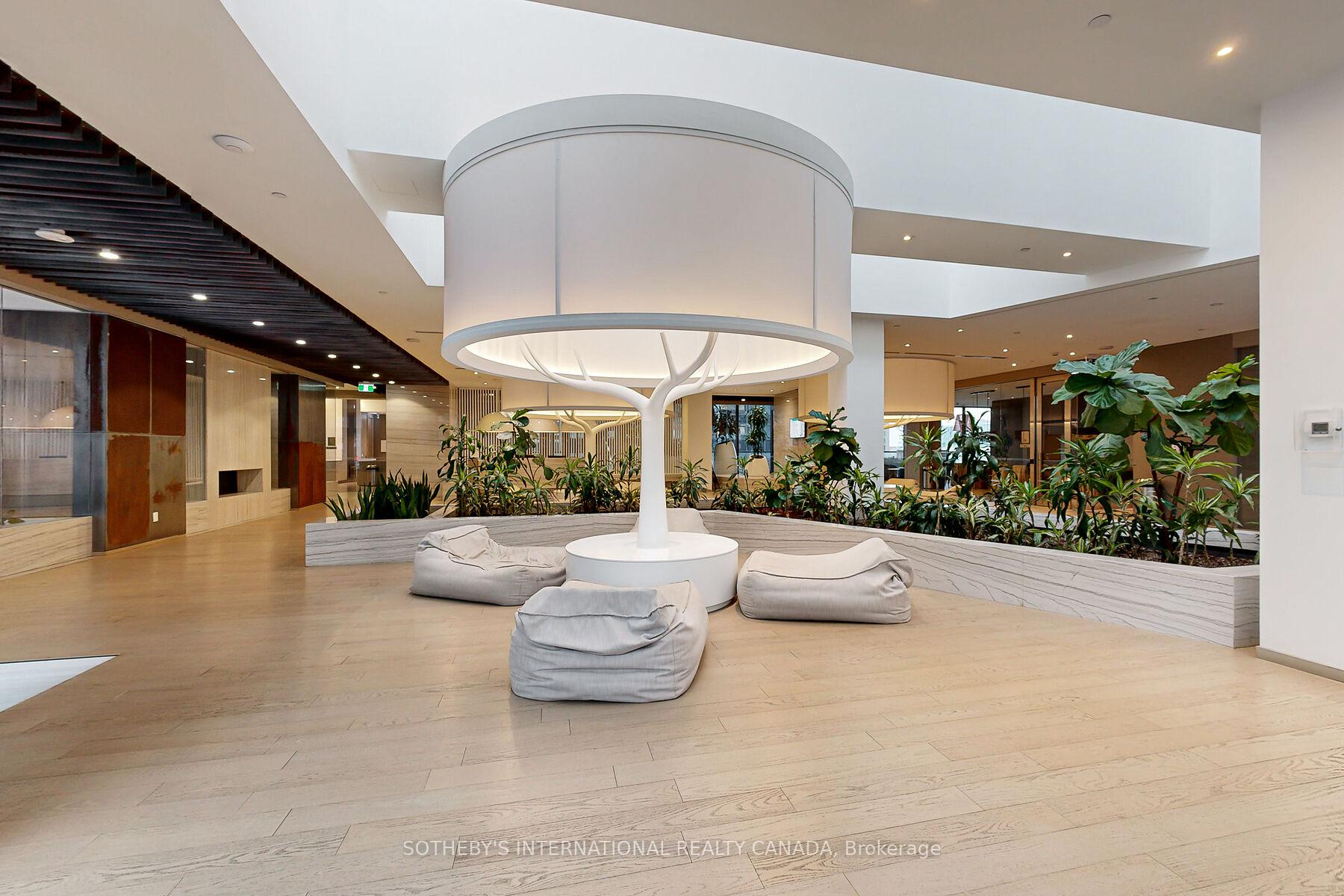 Photo 4 of Unit 5110, 100 Harbour Street, Toronto, Waterfront Communities — HOMEH