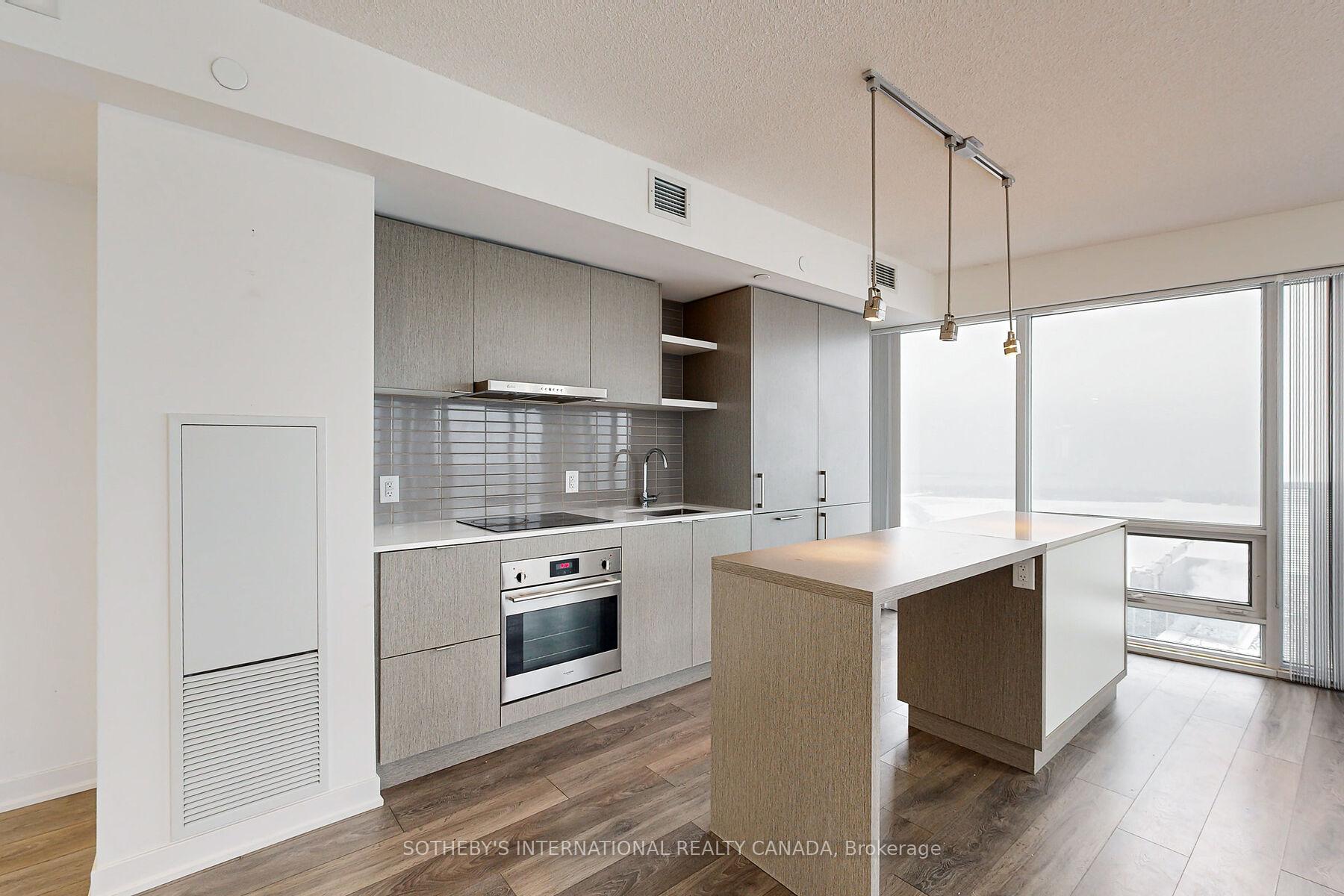 Photo 19 of Unit 5110, 100 Harbour Street, Toronto, Waterfront Communities — HOMEH