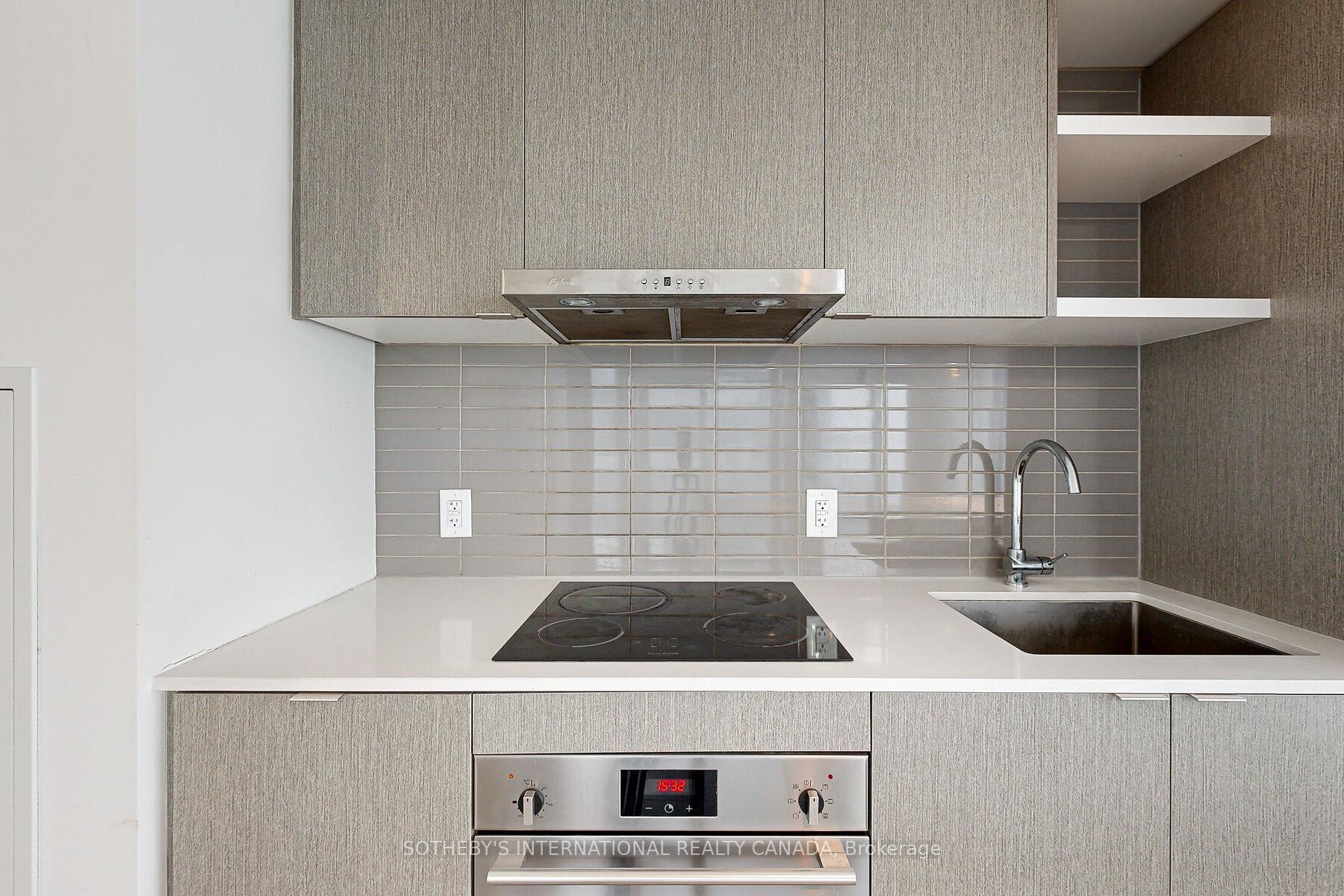 Photo 41 of Unit 5110, 100 Harbour Street, Toronto, Waterfront Communities — HOMEH