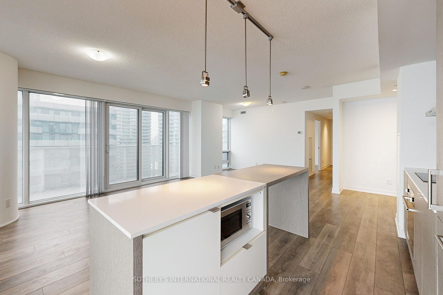 Photo 18 of Unit 5110, 100 Harbour Street, Toronto, Waterfront Communities — HOMEH