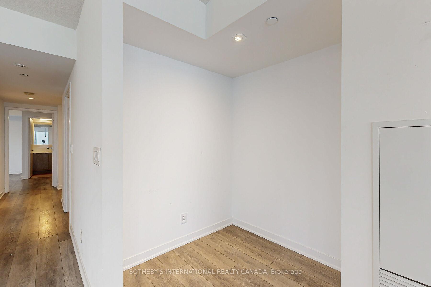 Photo 21 of Unit 5110, 100 Harbour Street, Toronto, Waterfront Communities — HOMEH