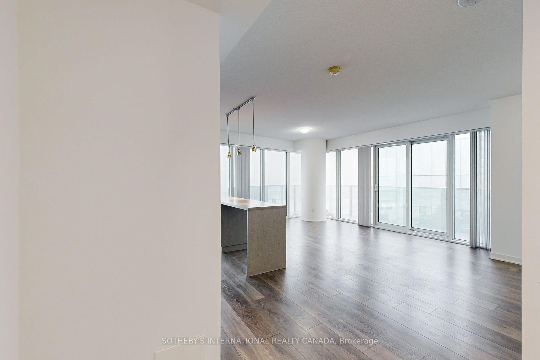 Photo 31 of Unit 5110, 100 Harbour Street, Toronto, Waterfront Communities — HOMEH