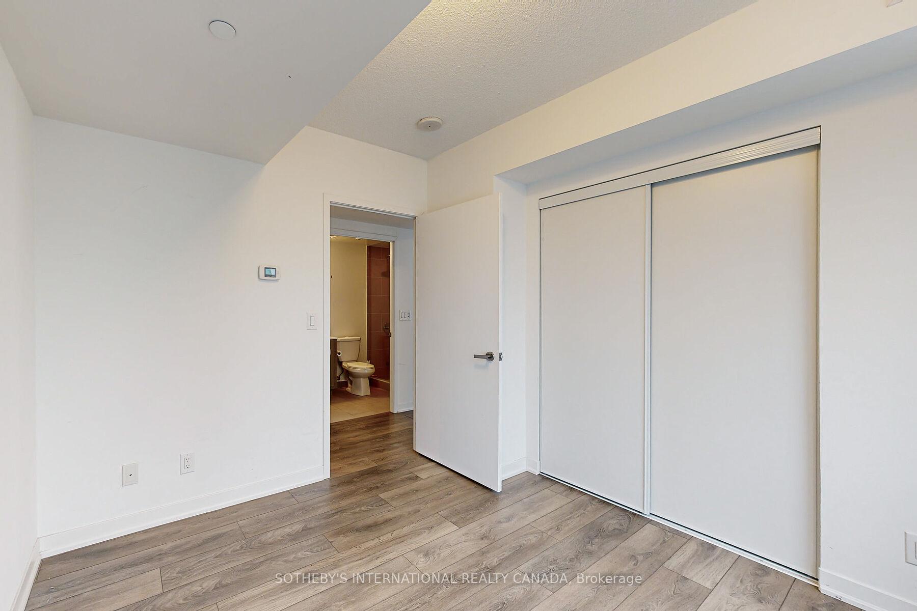 Photo 22 of Unit 5110, 100 Harbour Street, Toronto, Waterfront Communities — HOMEH