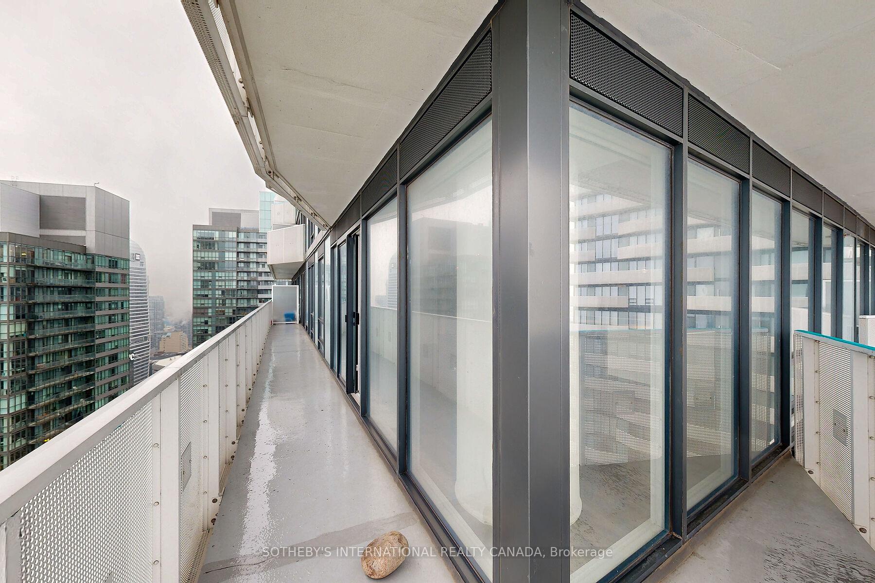 Photo 30 of Unit 5110, 100 Harbour Street, Toronto, Waterfront Communities — HOMEH