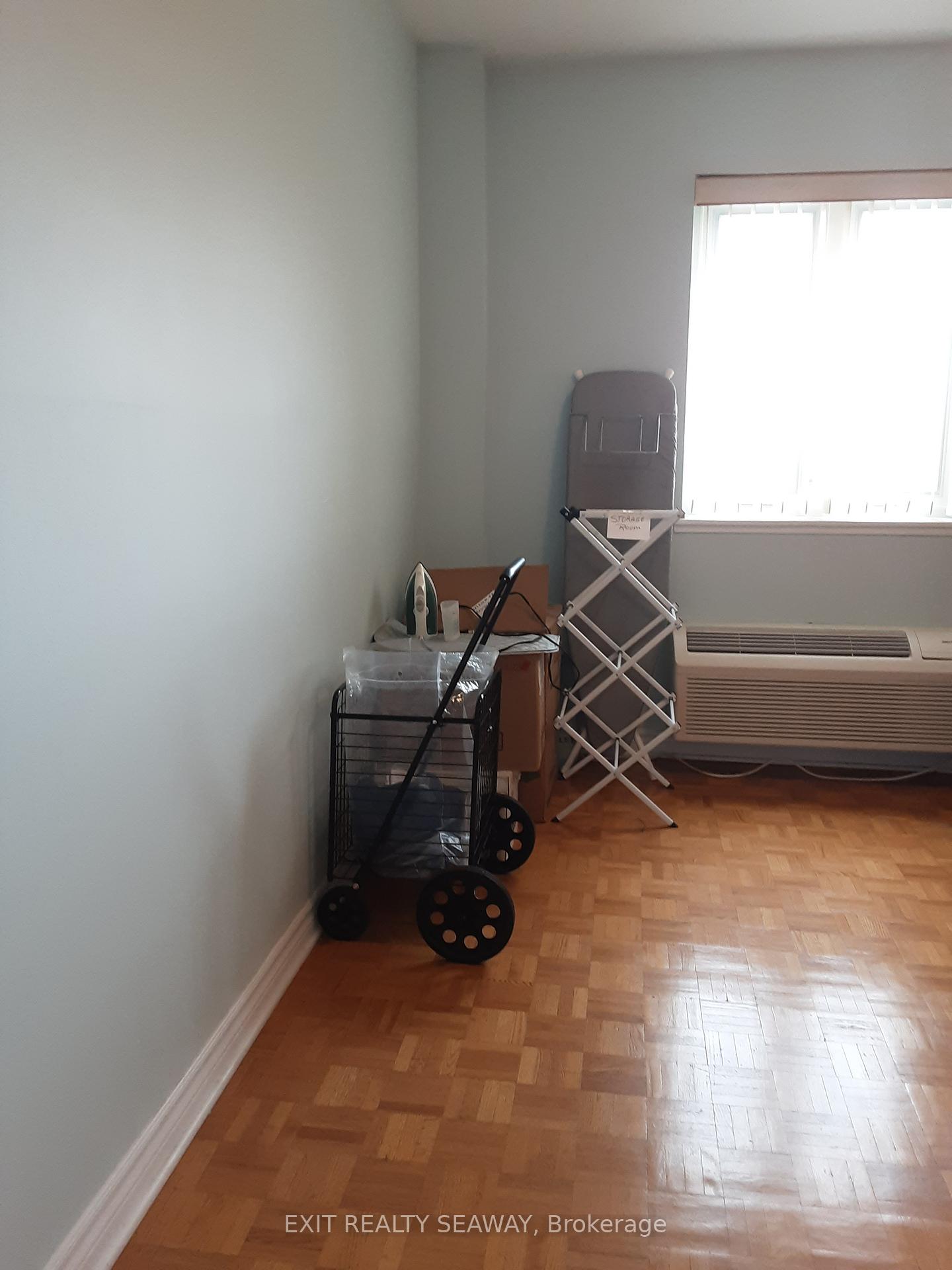 Photo 8 of Unit 701, 308 Second Street E, Cornwall — HOMEH