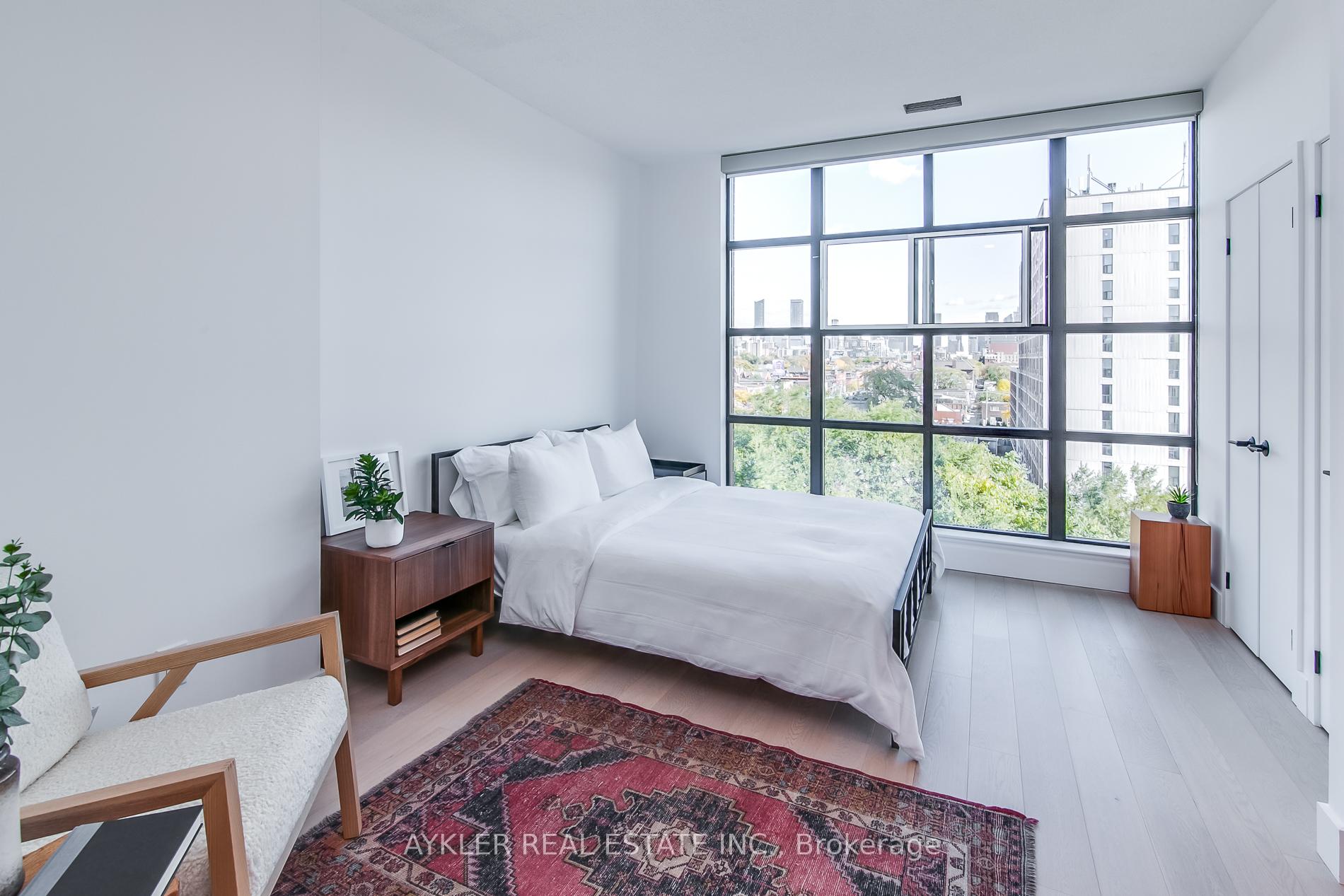Photo 7 of Unit 604, 901 Queen Street W, Toronto, Trinity-Bellwoods — HOMEH