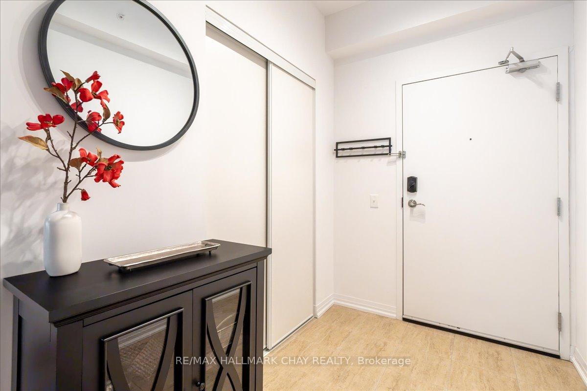 Photo 3 of Unit 101, 304 Essa Road, Barrie, Ardagh — HOMEH