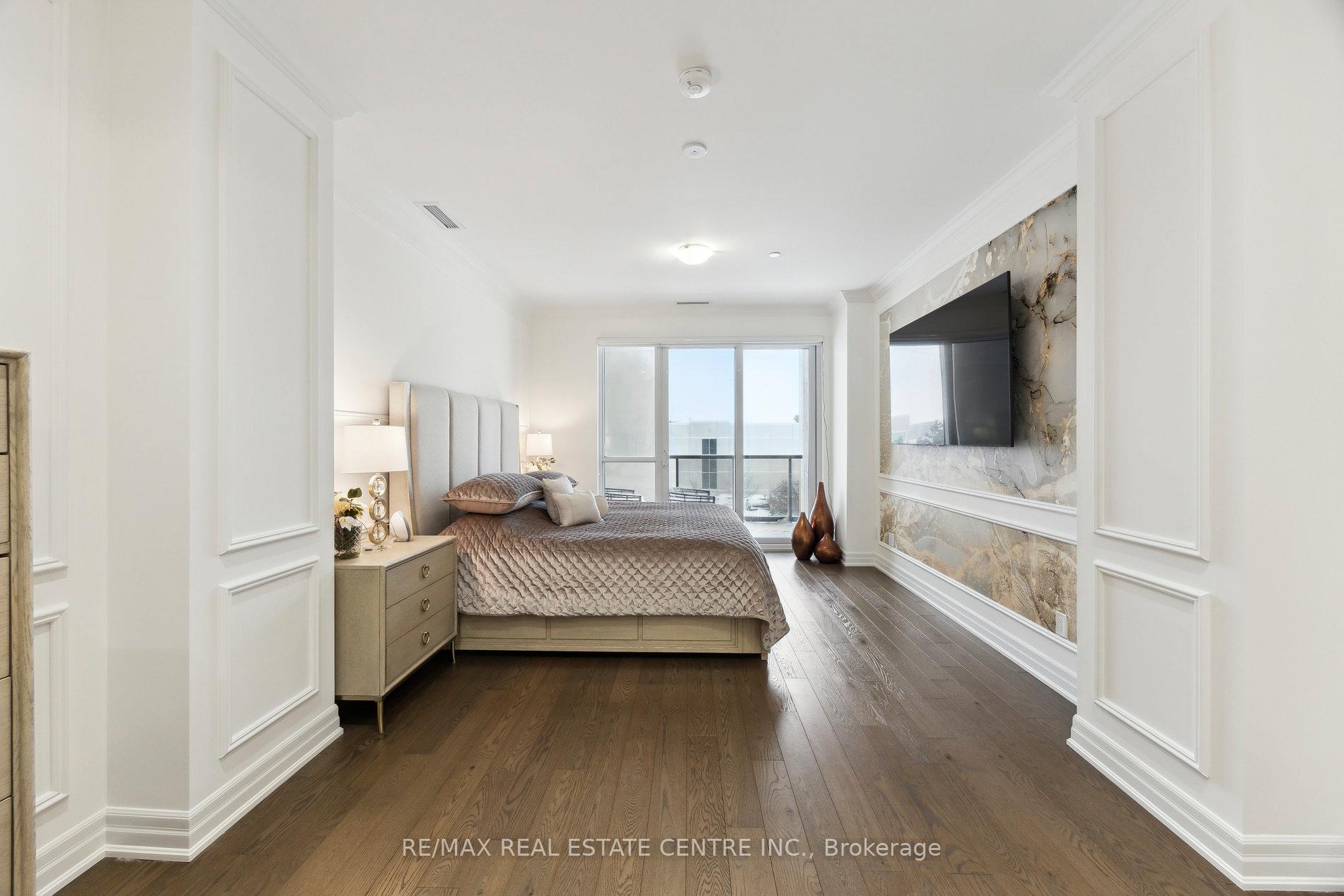 Photo 24 of Unit 204, 9075 Jane Street, Vaughan, Concord — HOMEH
