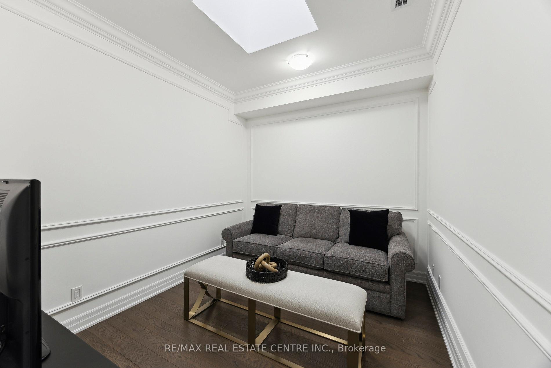 Photo 31 of Unit 204, 9075 Jane Street, Vaughan, Concord — HOMEH