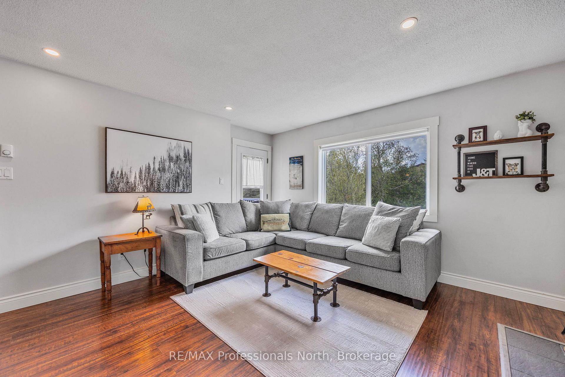Photo 4 of Unit 55, 19 Dawson Drive, Collingwood — HOMEH
