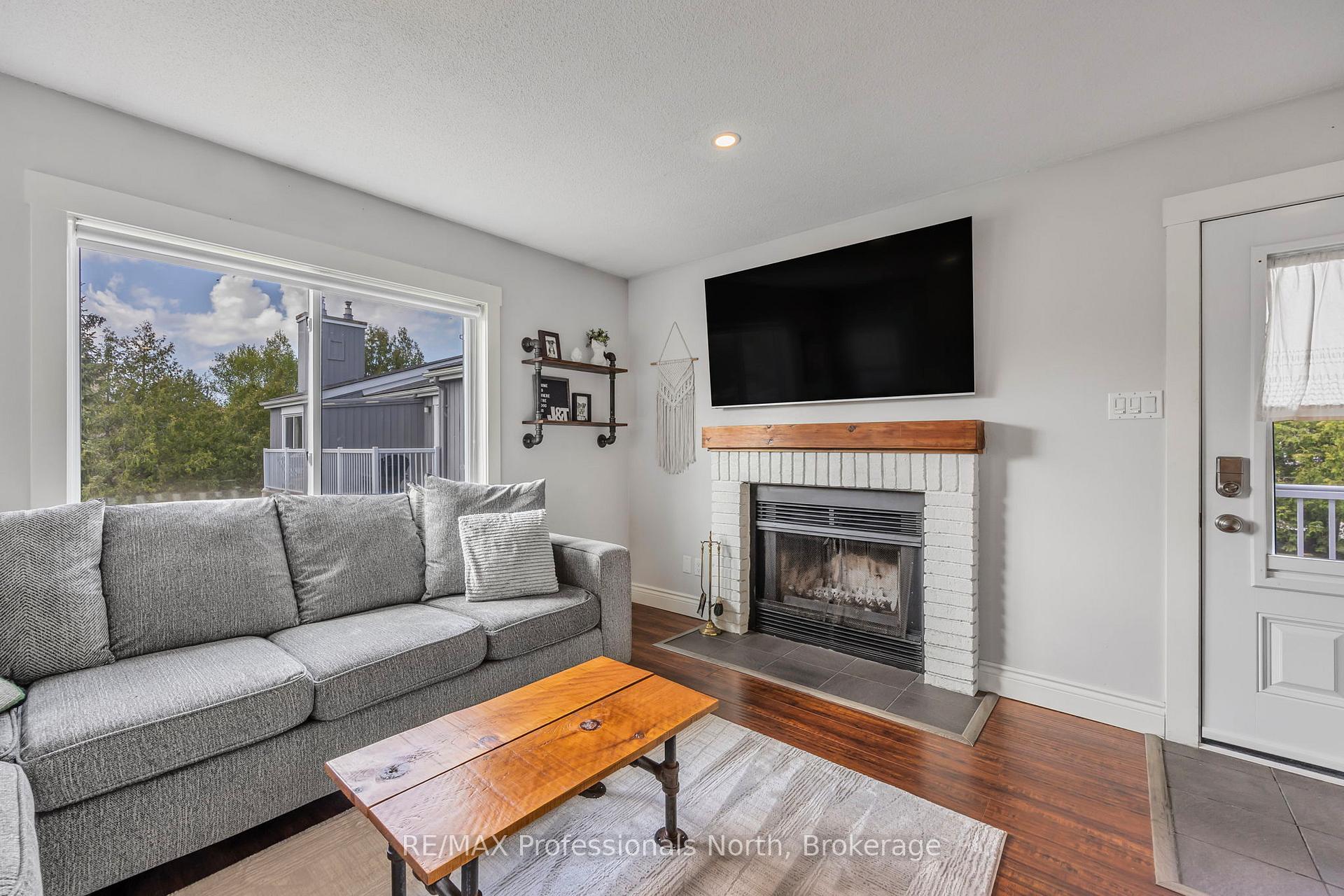 Photo 6 of Unit 55, 19 Dawson Drive, Collingwood — HOMEH